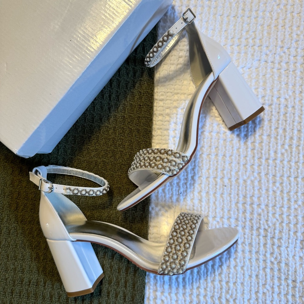 Elegant White Pearl Bridal Prom Block Heel Sandals